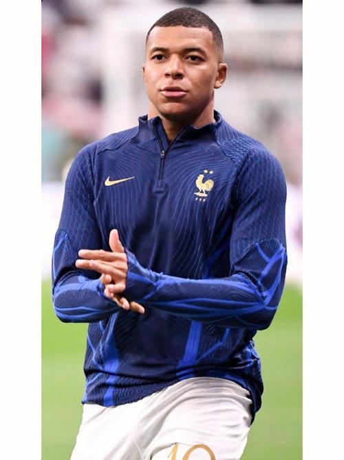 库里单节20分追梦被驱逐 勇士逆转爵士