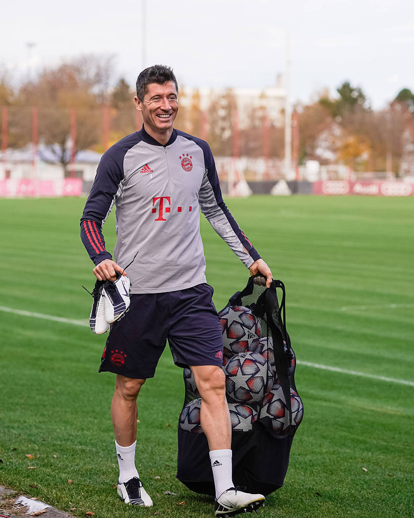 《王者荣耀》周年庆开启！请接收117位英雄的告白信