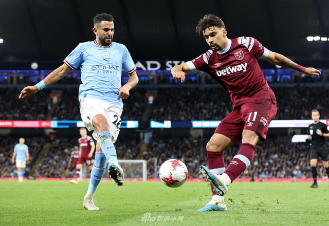 记者：莱斯特城中场哈努斯即将加盟斯图加特，转会费3000万欧