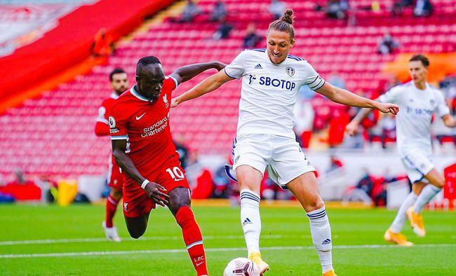 意甲：那不勒斯险胜维罗纳