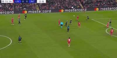 NBA-勇士主场对阵雄鹿 格林与裁判再起争执