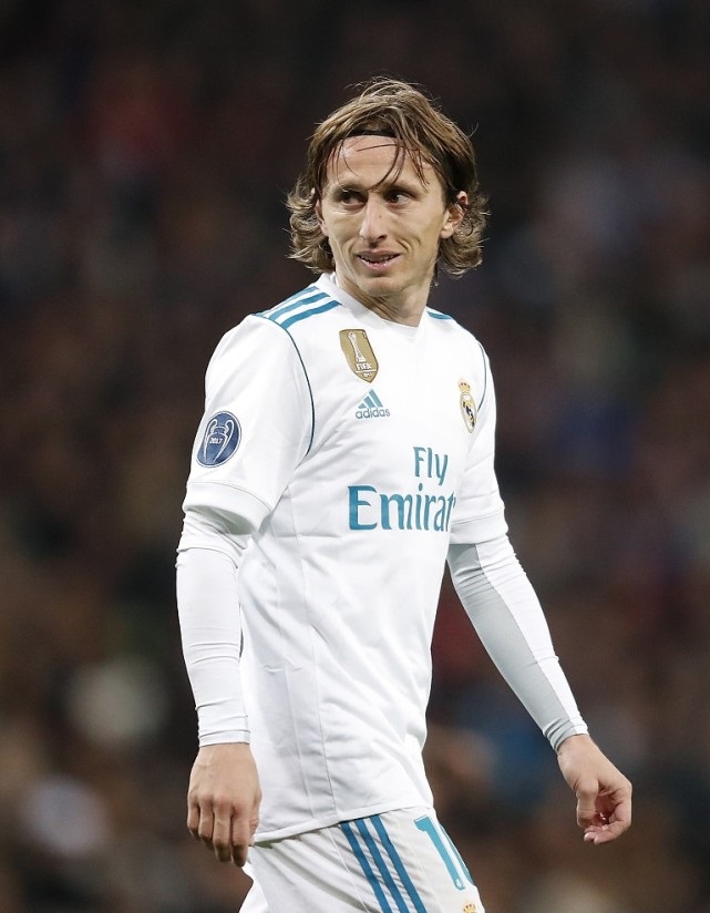 [CBA]洛夫顿三节37分 上海客场战胜天津